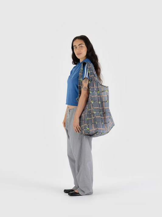 Big Baggu: Beaded Plaid